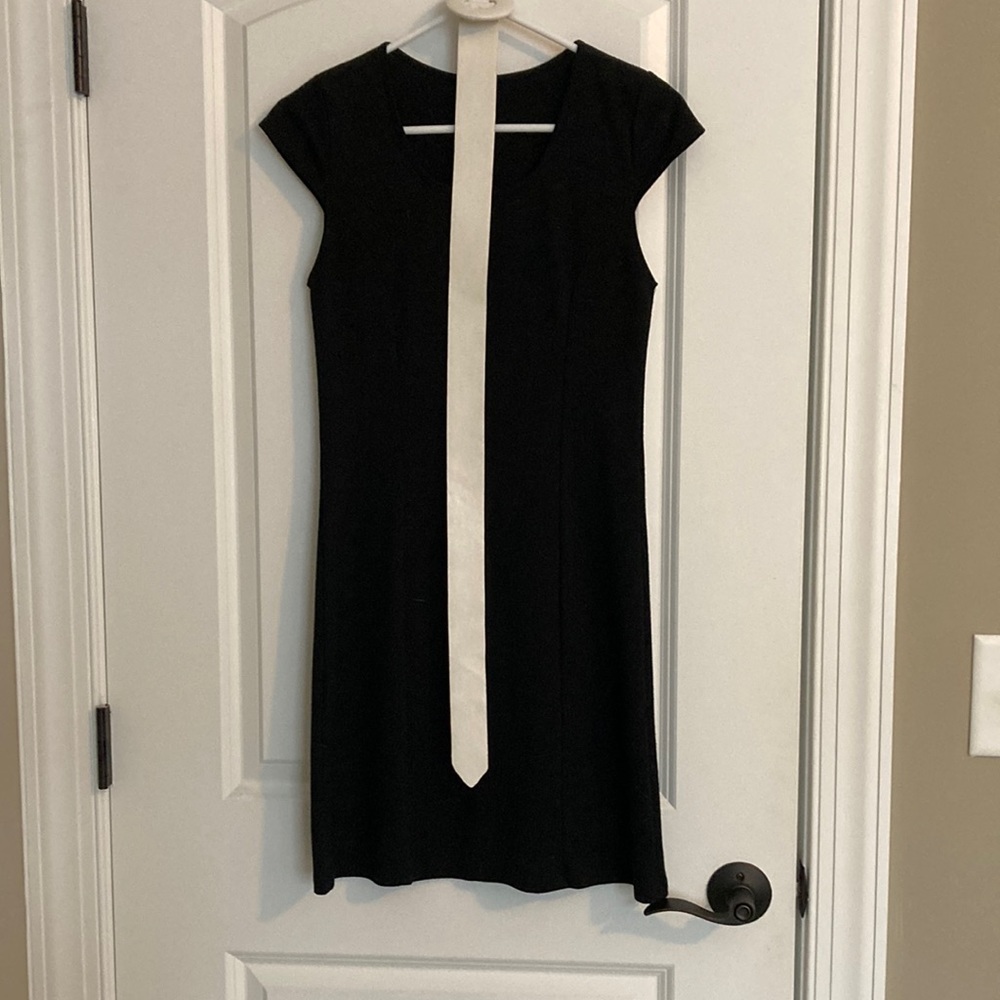 Black Work Dress w/ removable belt - Size Small